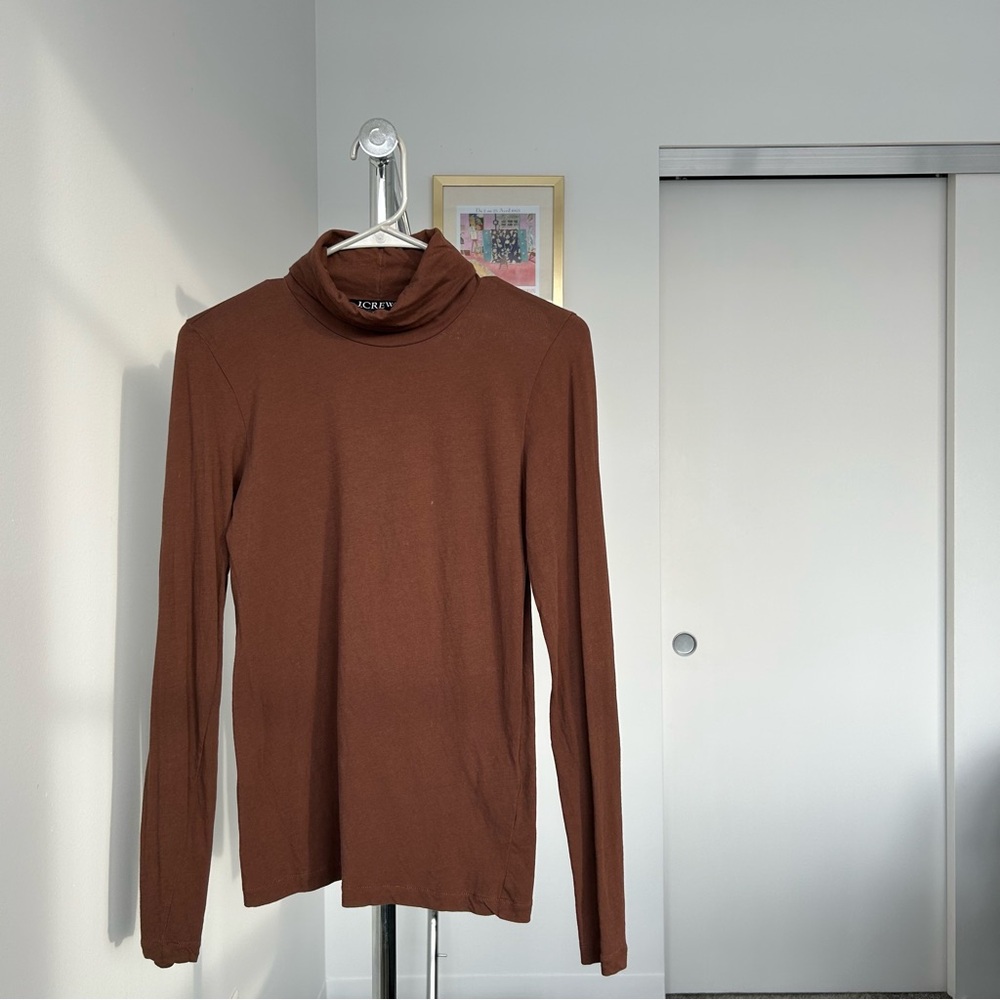 J Crew brown long sleeve tissue turtleneck
